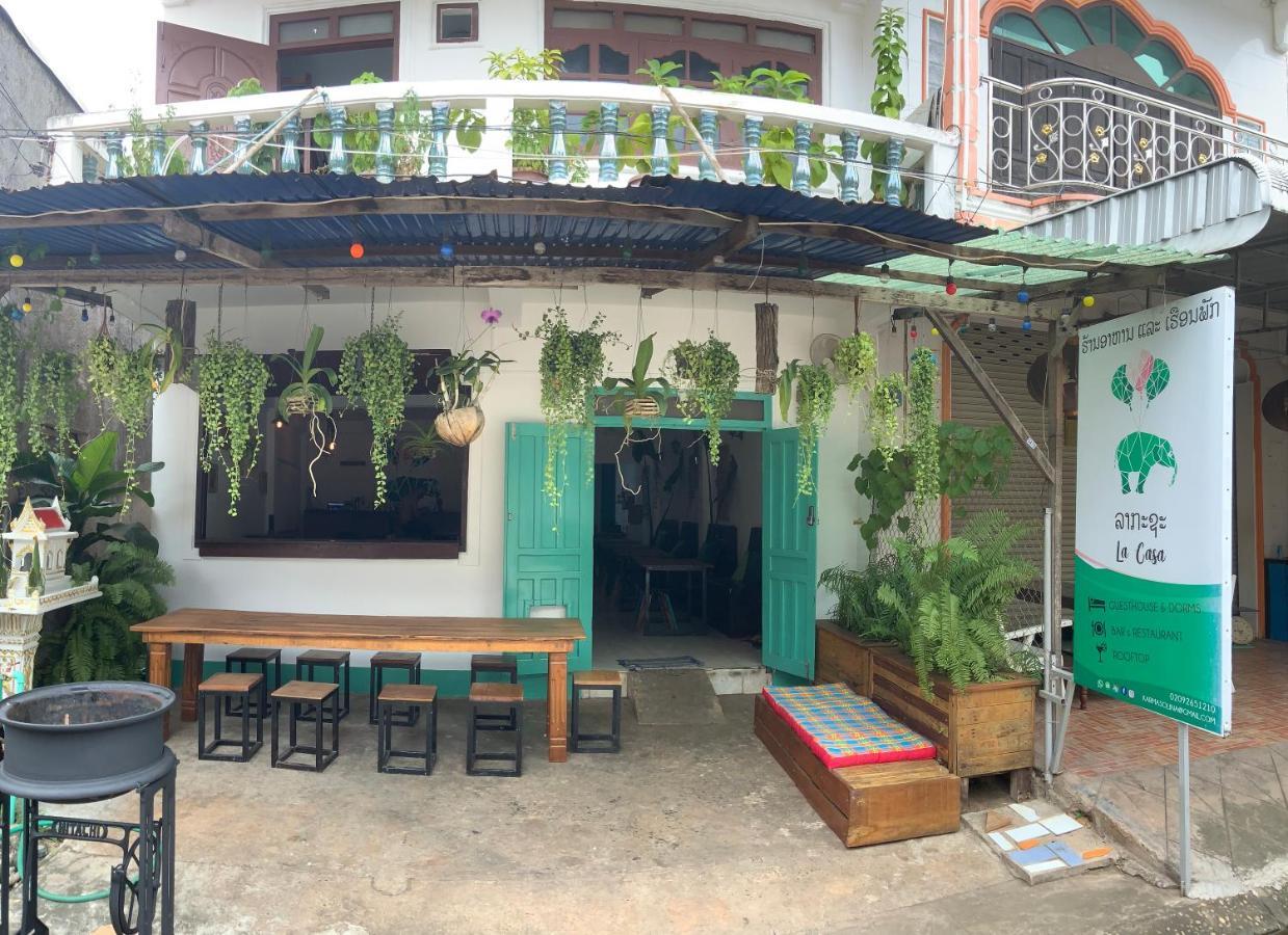La Casa - Thakhek Hostel Luaran gambar